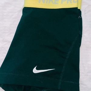 Nike pros